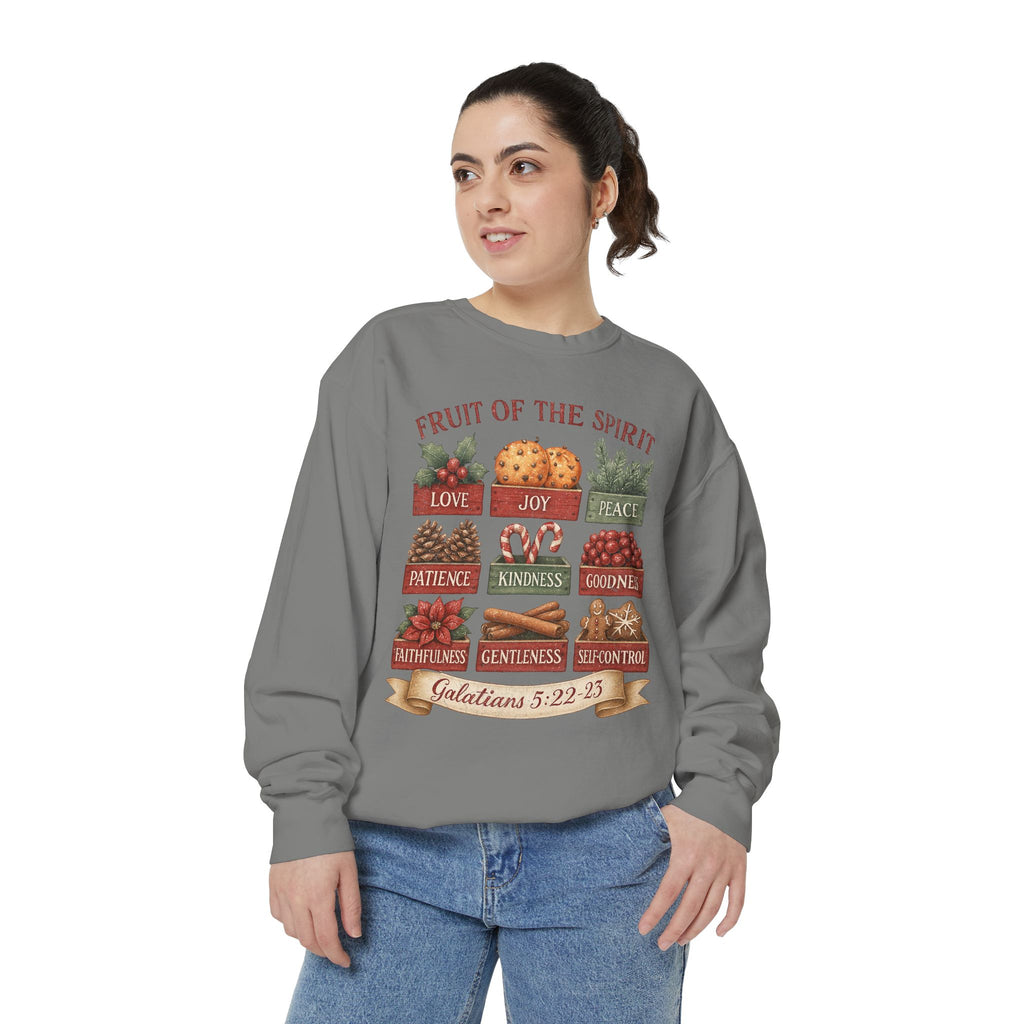 Christmas Christian sweatshirt with nine vintage crates of holly, oranges, pine, pinecones, candy canes, berries, poinsettia, cinnamon and gingerbread labeled with the fruit of the spirit