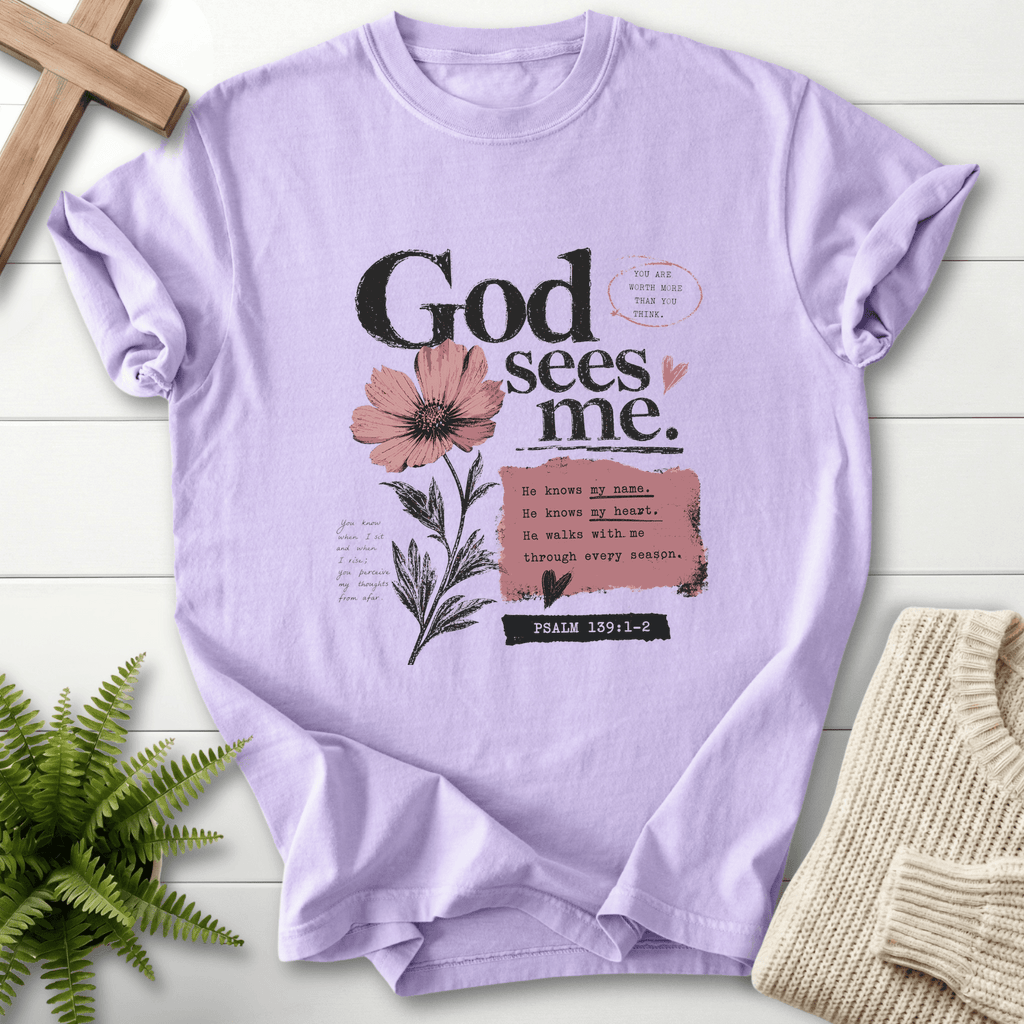 God's sees me Graphic T-Shirt in Orchid | She Wears Faith
